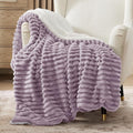 Bedsure Sherpa Blanket Twin Size by BEDSURE