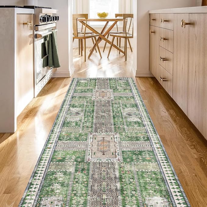 YARNSCAPE Vintage 2'6'' x 8' Washable Area Rug - Image 2