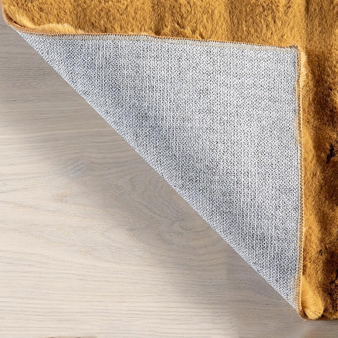 Nuloom Jeni Gold, Solid Faux Rabbit, Fluffy and Cozy, High Traffic, Stain - Image 3
