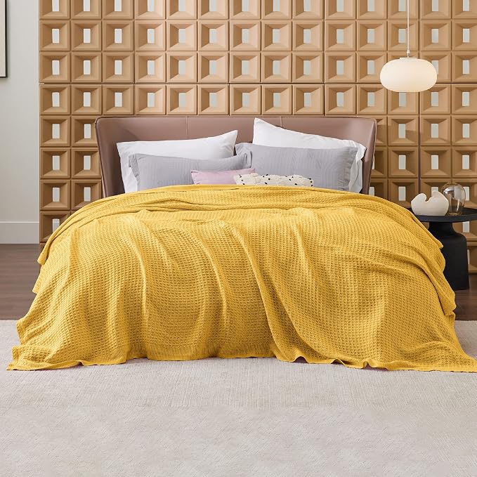 Bedsure Gentlesoft 100% Cotton Blanket Queen Size - Image 3