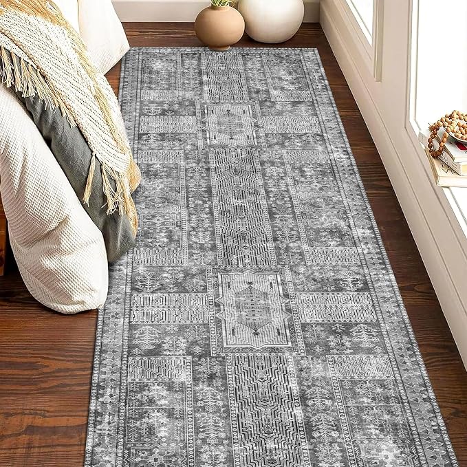 YARNSCAPE Vintage 2'6'' x 8' Washable Area Rug - Image 3